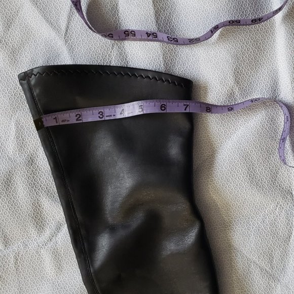 Over-The-Knee Leather Boots - Picture 8 of 16